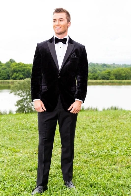 Black Luxor Velvet Peak